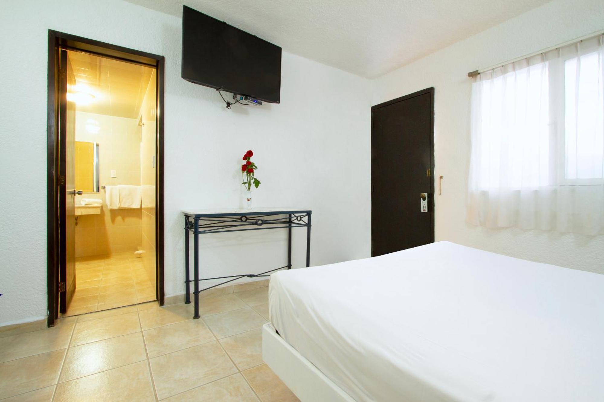 Hotel Bedd Express Queretaro Luaran gambar